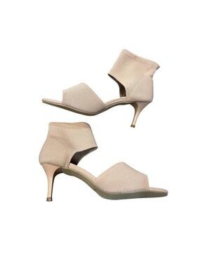 NewBella NWT/NIB Mousse Fit Stiletto Heeled Sandals Cream Sz 10